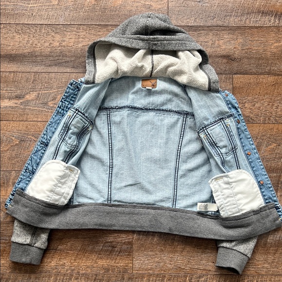 Denim and Sweatshirt Hooded Jacket - Picture 3 of 5